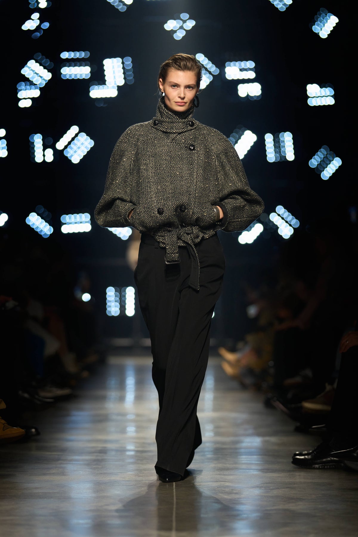 Look 26 W26