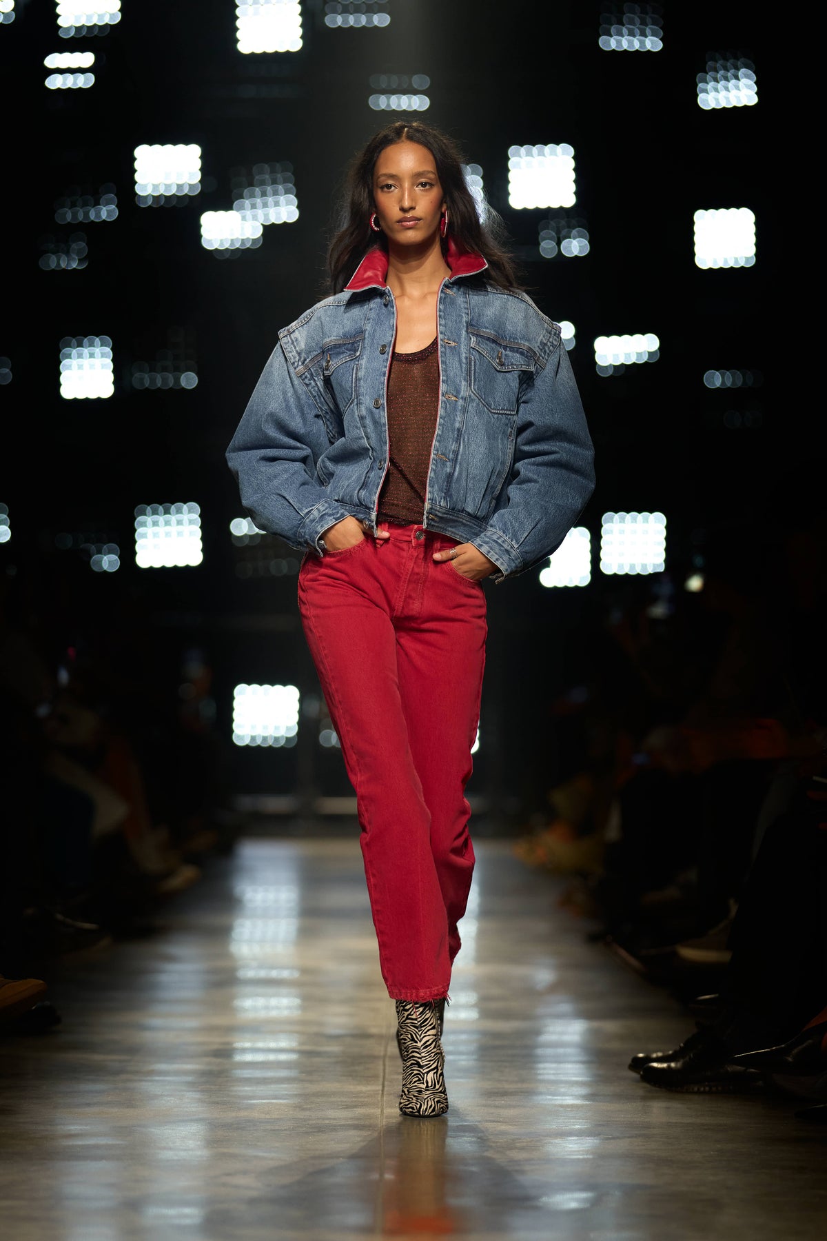 Look 4 W26