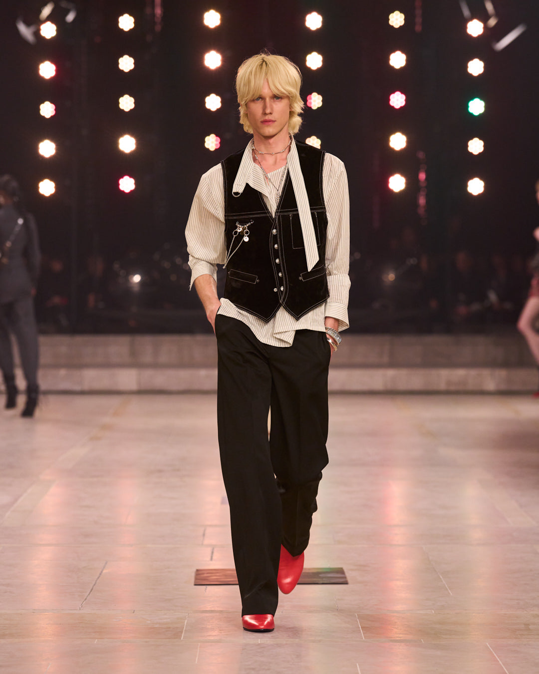 Look 27 FW25