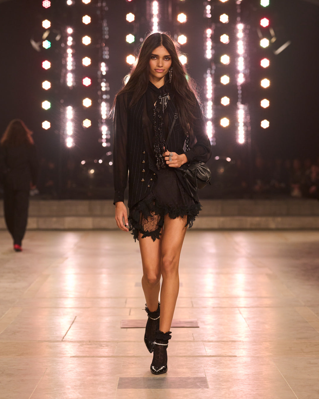 Look 56 FW25